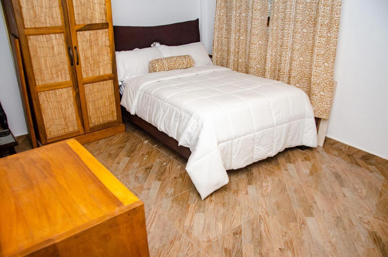 Ike'S Cultural Village Kumasi Extérieur photo